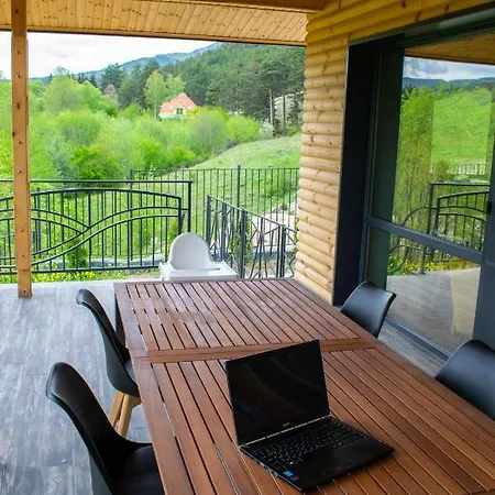 Dea & Ina - & Park In Villa Velingrad